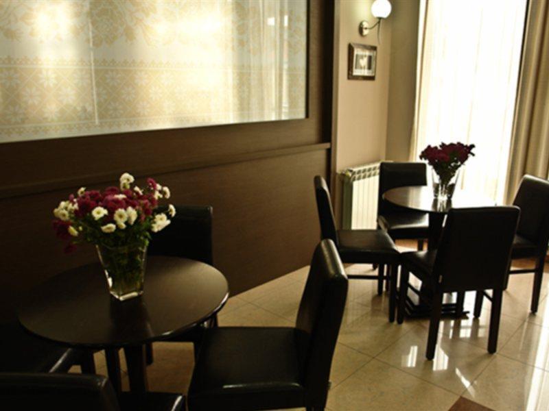 Hotel Porta Skopje Eksteriør billede