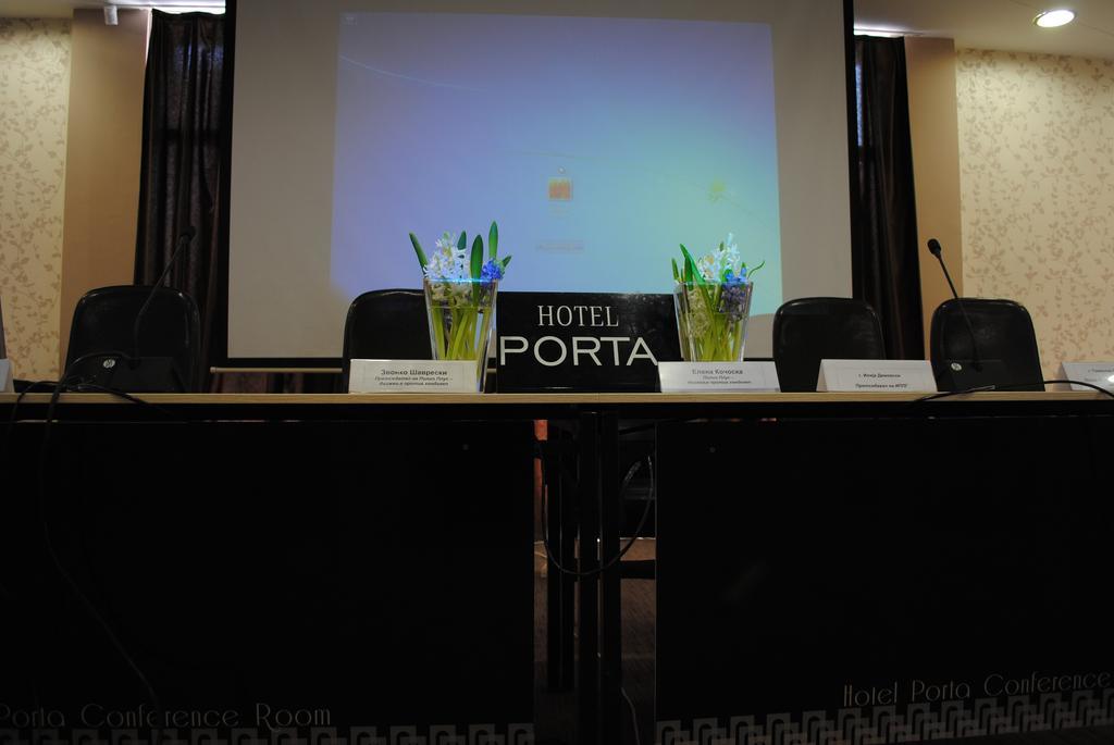 Hotel Porta Skopje Eksteriør billede